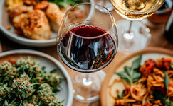 Kak-sochetat-vino-i-kannabis__xxCR2m3U6h0M8D4V.jpg Kak-sochetat-vino-i-kannabis__xxCR2m3U6h0M8D4V.jpg